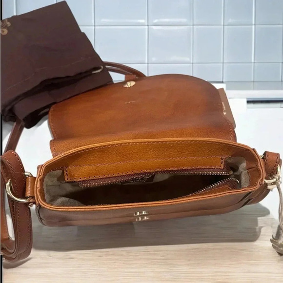 PRATESI FIRENZE MADE IN ITALY LEATHER FLAP OVER CROSSBODY BROWN NWT - Picture 8 of 11